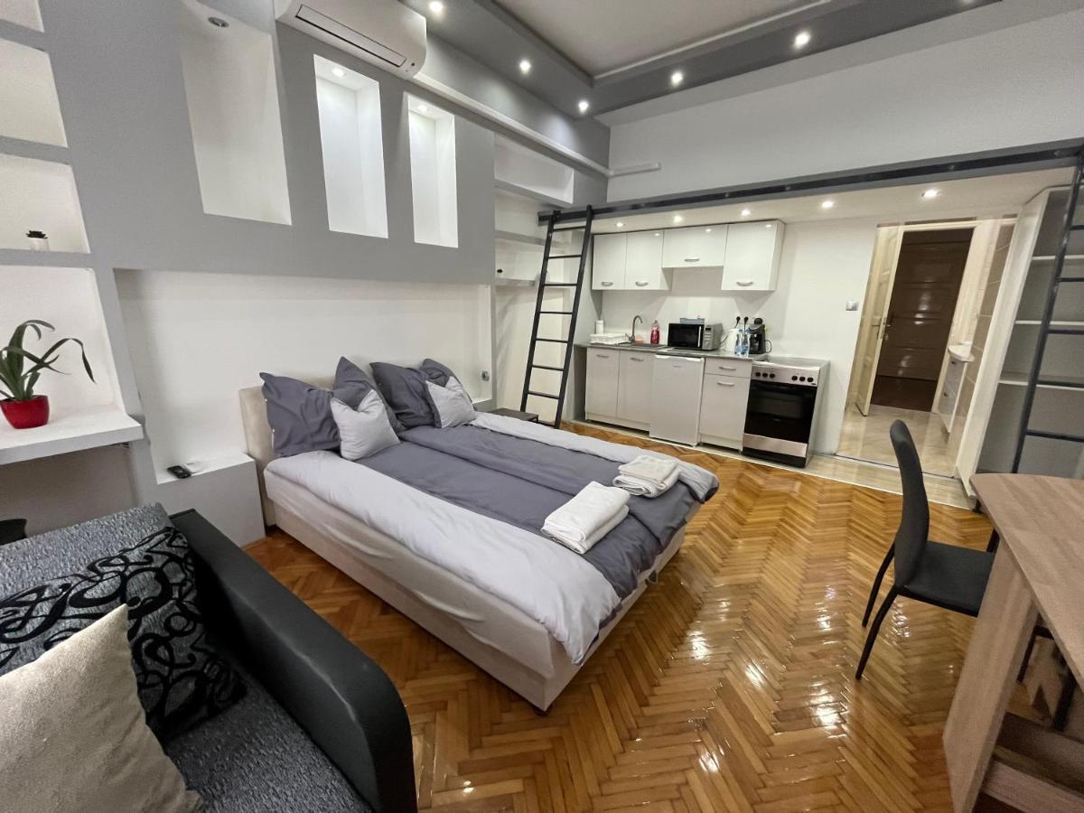 Szechenyi Apartman Мишкольц Экстерьер фото