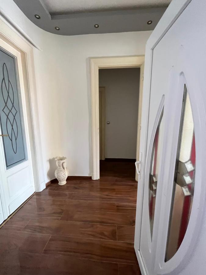 Szechenyi Apartman Мишкольц Экстерьер фото